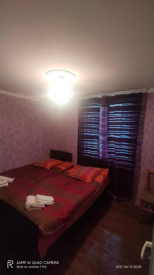 Shaulini Hotel Kashveti Phòng bức ảnh
