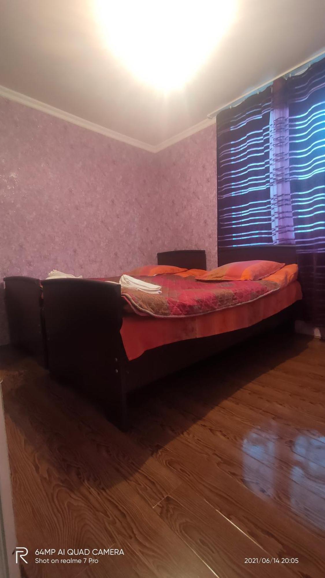 Shaulini Hotel Kashveti Phòng bức ảnh
